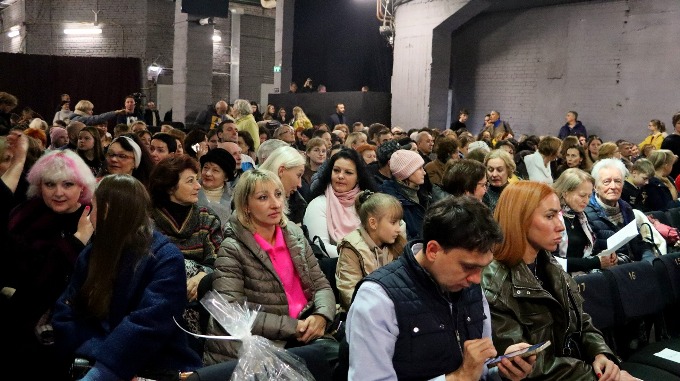 У Харкові родини «Скіфів» відвідали прем’єру опери Перголезі «Гордий бранець»